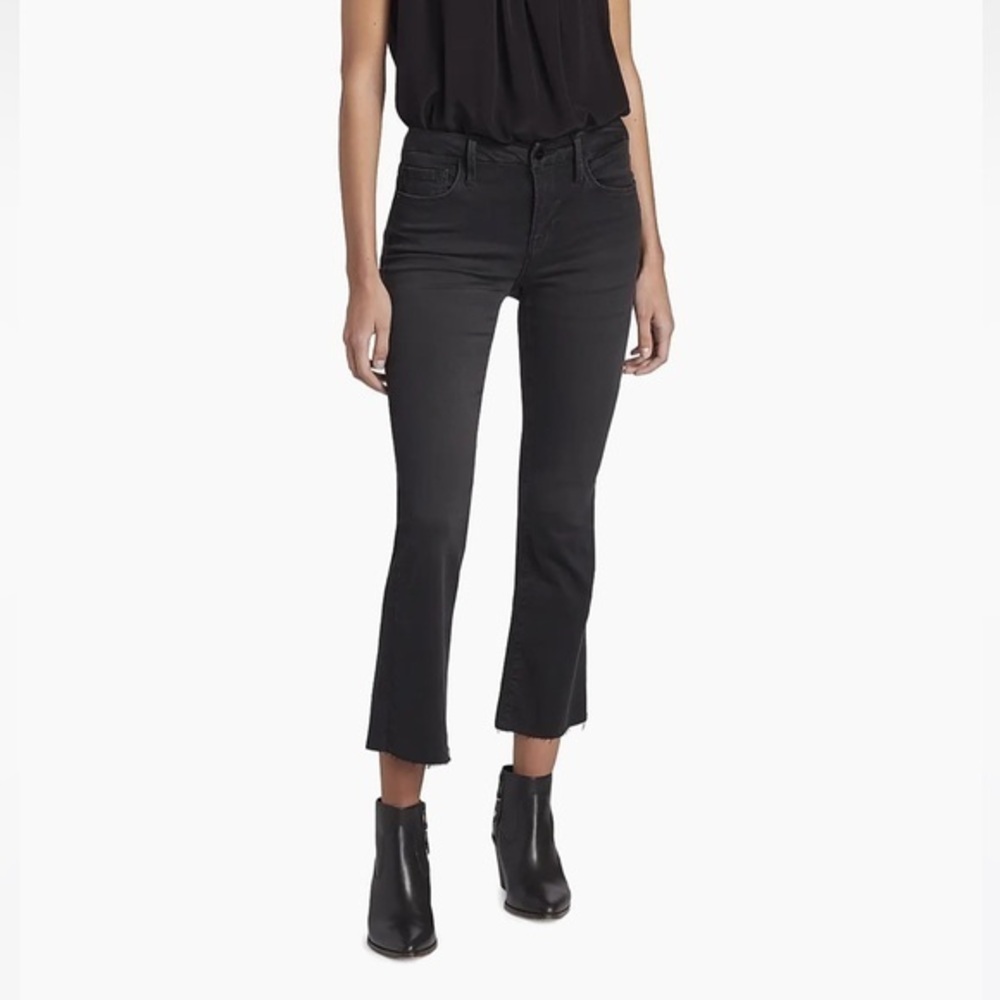 FRAME Le Crop Mini Boot Jeans in Black Size 33